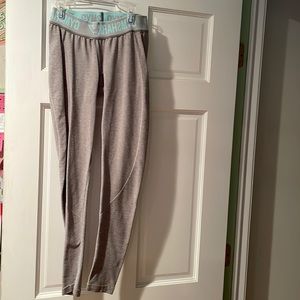 NEW! Gymshark Women’s leggings - size S
